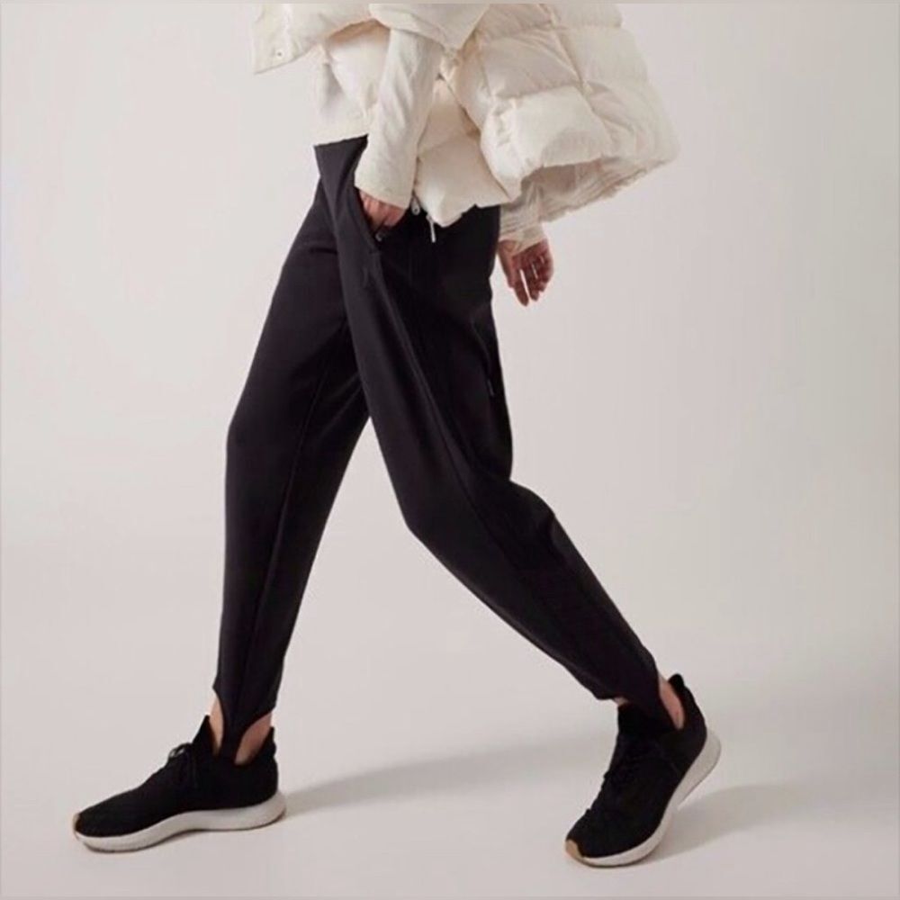 Athleta x Allyson Felix Black Legend Soft Shell Pants - Size 6 New Without Tags